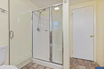 2032 SE Garden Way, Waldport, OR 97394 - Photo 15