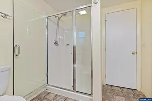 2032 SE Garden Way, Waldport, OR 97394 - Photo 15