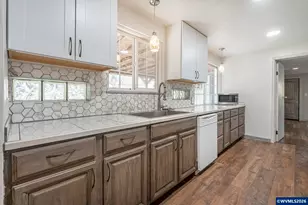 3947 Stanley Ln S, Salem, OR 97302 - Photo 7