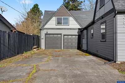 357 E Rose St, Lebanon, OR 97355 - Photo 3