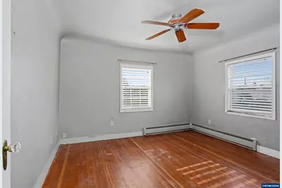 357 E Rose St, Lebanon, OR 97355 - Photo 17