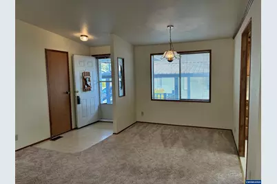 1307 S Water (#25) St, Silverton, OR 97381 - Photo 3