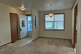 1307 S Water (#25) St, Silverton, OR 97381 - Photo 3