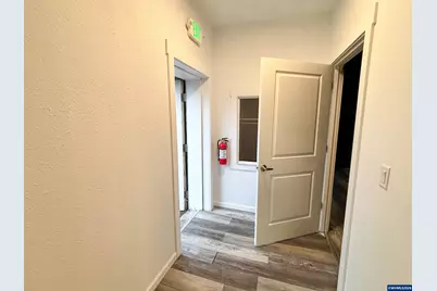 265 S Main St, Independence, OR 97351 - Photo 27