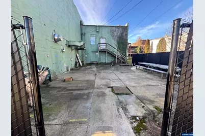 265 S Main St, Independence, OR 97351 - Photo 37