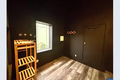 265 S Main St, Independence, OR 97351 - Photo 25