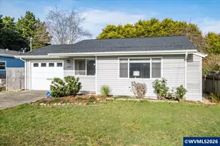 1109 SW 15th St, Lincoln City, OR 97367 - Photo 3