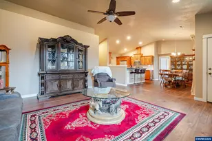 2644 NW Kingston Way, Albany, OR 97321 - Photo 23