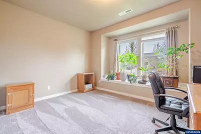 2644 NW Kingston Wy, Albany, OR 97321 - Photo 9