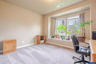 2644 NW Kingston Way, Albany, OR 97321 - Photo 9