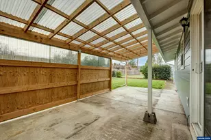 680 SW 53rd St, Corvallis, OR 97333 - Photo 11