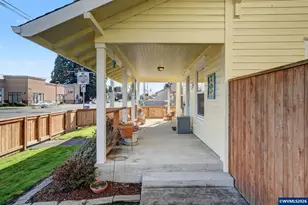 2116 Waverly Dr SE, Albany, OR 97322 - Photo 5