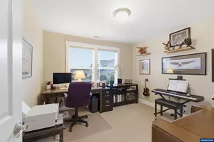 527 Grandover Ave SE, Salem, OR 97306 - Photo 35