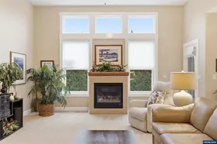 527 Grandover Ave SE, Salem, OR 97306 - Photo 11