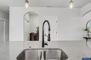 10001 Shayla St, Aumsville, OR 97325 - Photo 11