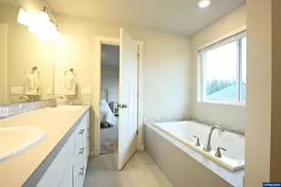 2353 Audubon Ave SE, Salem, OR 97302 - Photo 37