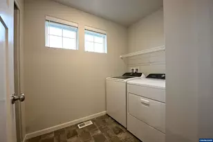 2353 Audubon Ave SE, Salem, OR 97302 - Photo 33