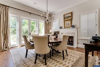 2628 Edgewater Dr, Eugene, OR 97401 - Photo 19