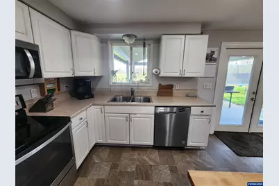 5239 Springhill Dr NE, Albany, OR 97321 - Photo 21