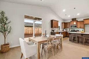 5588 NW Tanoak Pl, Corvallis, OR 97330 - Photo 5