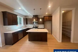 5578 NW Tanoak Dr, Corvallis, OR 97330 - Photo 5