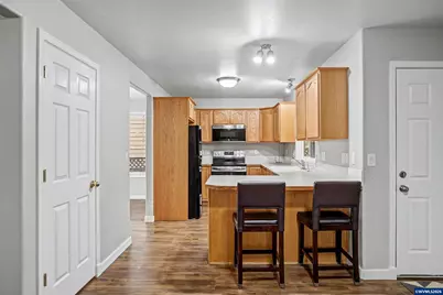 6049 Fircrest St SE, Salem, OR 97306 - Photo 11