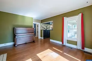 3365 Argyle Dr S, Salem, OR 97302 - Photo 9