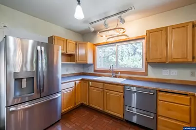 3365 Argyle Dr S, Salem, OR 97302 - Photo 15