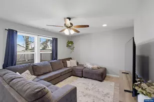 544 Walker Rd, Lebanon, OR 97355 - Photo 11