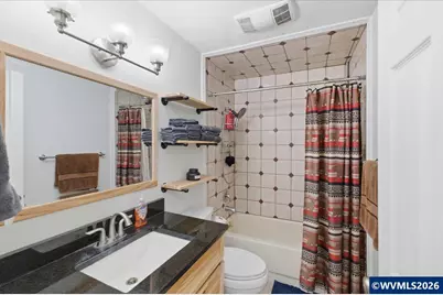 28484 Santiam Hwy, Sweet Home, OR 97386 - Photo 17