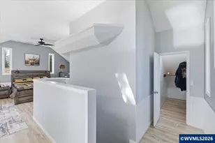 28484 Santiam Hwy, Sweet Home, OR 97386 - Photo 21