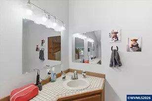 28484 Santiam Hwy, Sweet Home, OR 97386 - Photo 31