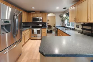 1254 Crystal Ln, Lafayette, OR 97127 - Photo 7