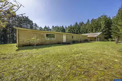 533 N Bayview Rd, Waldport, OR 97394 - Photo 11