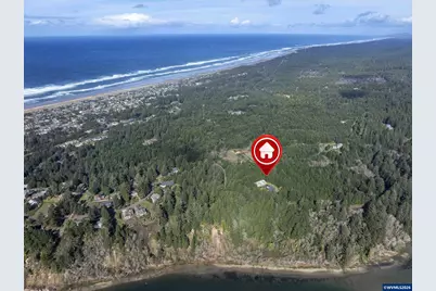 533 N Bayview Rd, Waldport, OR 97394 - Photo 15