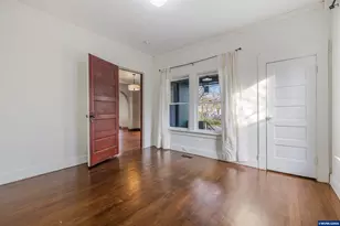 210 19th St SE, Salem, OR 97301 - Photo 11