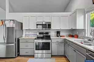 5158 Courtlyn Ct NE, Keizer, OR 97303 - Photo 11