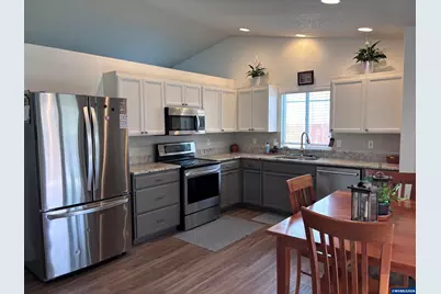 5158 Courtlyn Ct NE, Keizer, OR 97303 - Photo 11