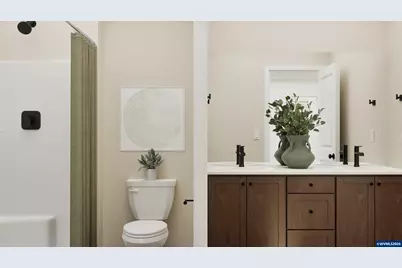 1014 Drake Ln, Woodburn, OR 97071 - Photo 3