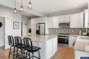 2175 Churchill Ave SE, Salem, OR 97302 - Photo 17