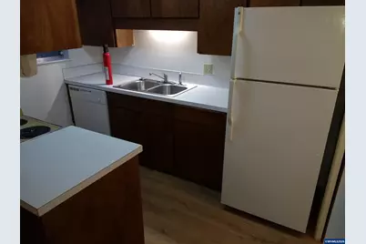 555-557 NW Oak Av, Corvallis, OR 97333 - Photo 9