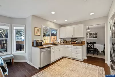 3619 N Knoll Dr, Newberg, OR 97132 - Photo 13