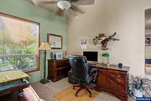 375 Indian Hills Ct SE, Salem, OR 97302 - Photo 19