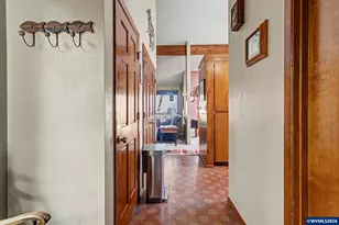 375 Indian Hills Ct SE, Salem, OR 97302 - Photo 5