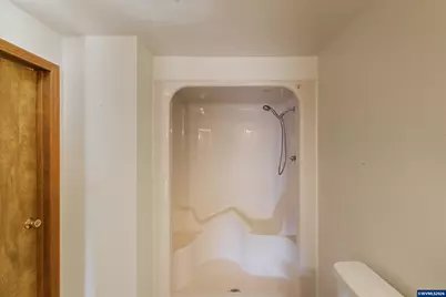 27914 Walkerwood Ln, Sweet Home, OR 97386 - Photo 21