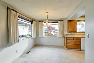 163 W Clackamas Cir, Woodburn, OR 97071 - Photo 7