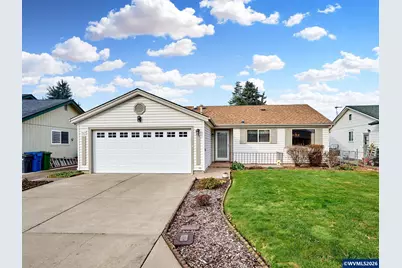 163 W Clackamas Cir, Woodburn, OR 97071 - Photo 1