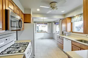 163 W Clackamas Cir, Woodburn, OR 97071 - Photo 9