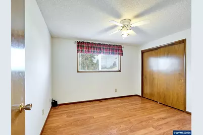 163 W Clackamas Cir, Woodburn, OR 97071 - Photo 21