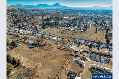 5636 Edith Wy, Klamath Falls, OR 97603 - Photo 5